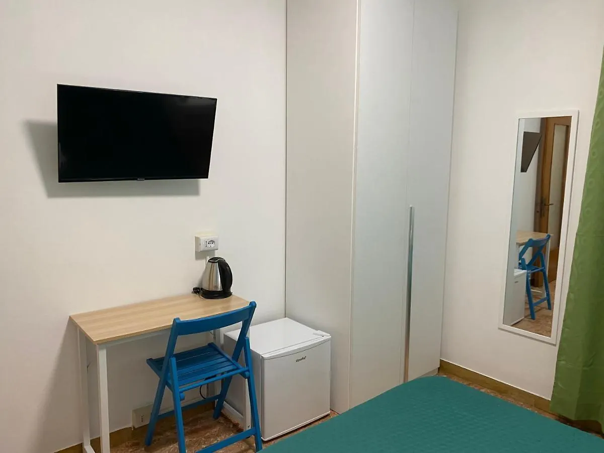 Гостевой дом Venice Popular Residence Местре Италия